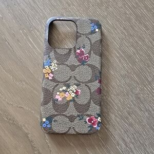 COACH slim wrap case in Signature Canvas with Wildflower Print for iPhone 13 pro